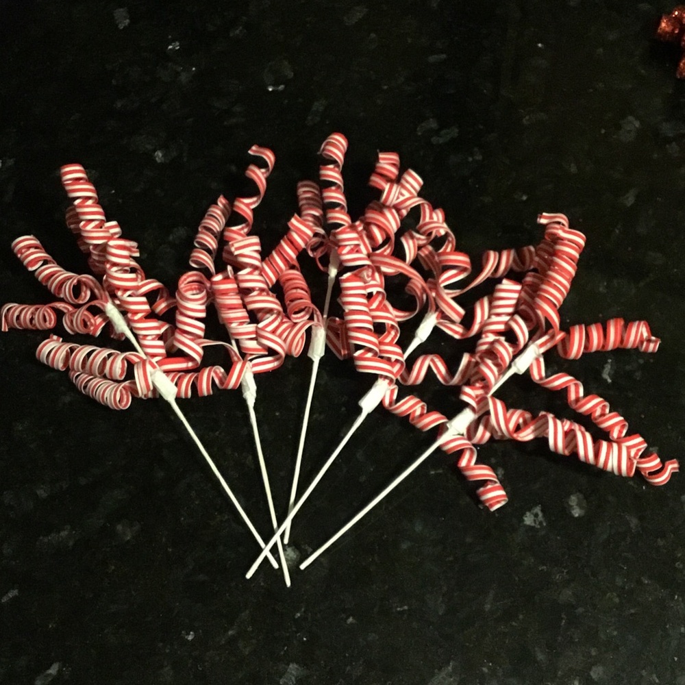 Festive Holiday Red and White Picks - Picture 2 of 5